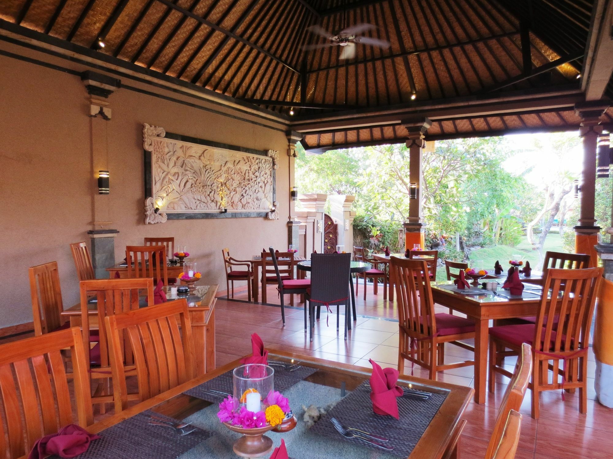 Taruna Boutique Homestay & Spa Пемутеран Экстерьер фото